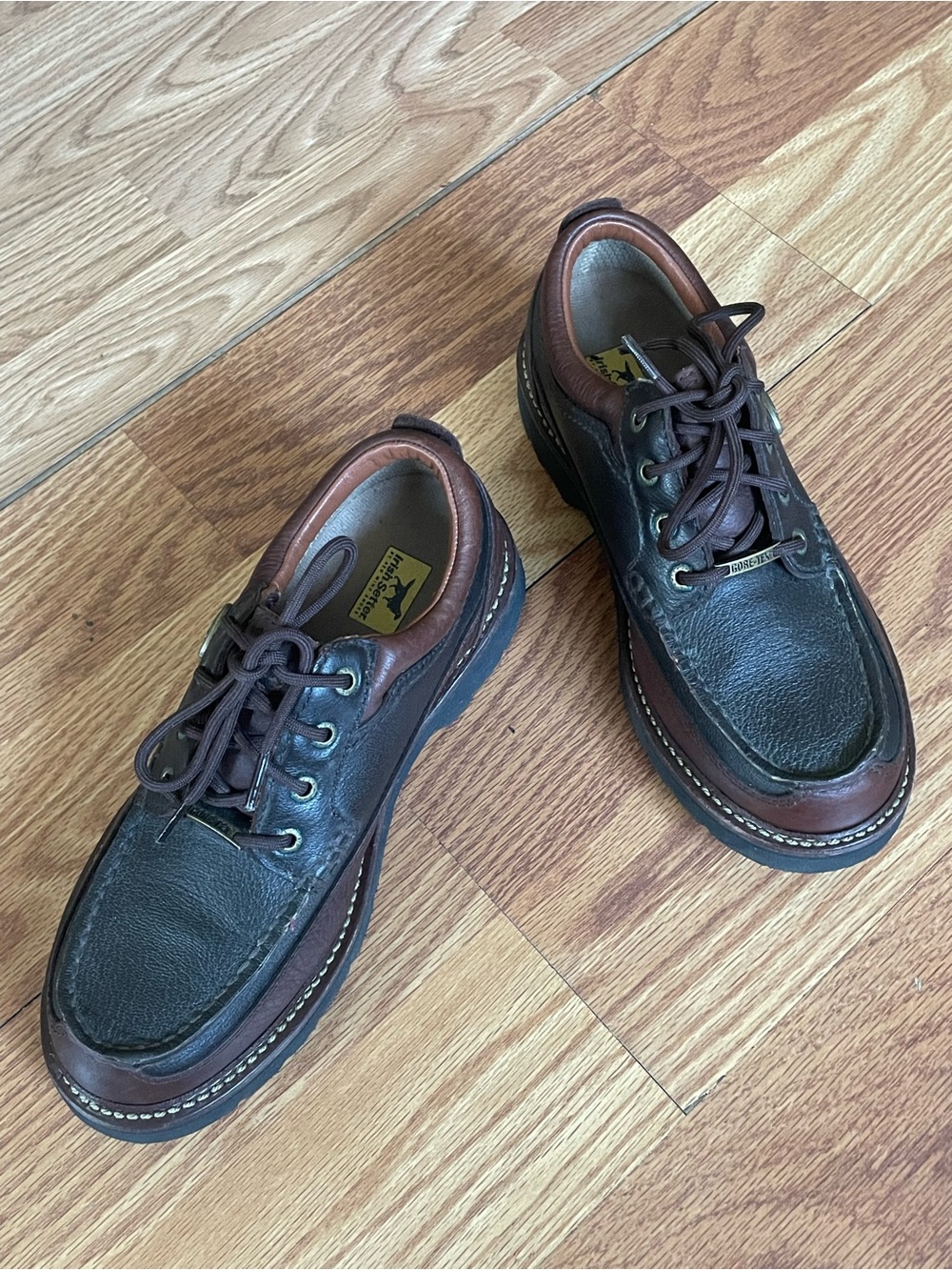 Irish Setter 1859 Countrysider
Leather Waterproof Oxford Shoes  Men’s Size 8 D
